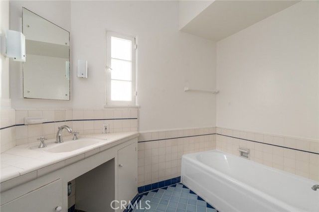 3136 Griffith Park Boulevard, Los Angeles, CA 90027