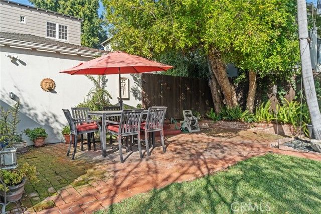 3136 Griffith Park Boulevard, Los Angeles, CA 90027