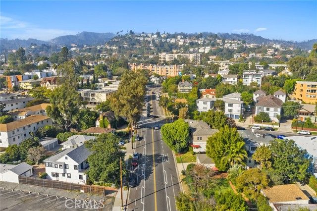 3136 Griffith Park Boulevard, Los Angeles, CA 90027