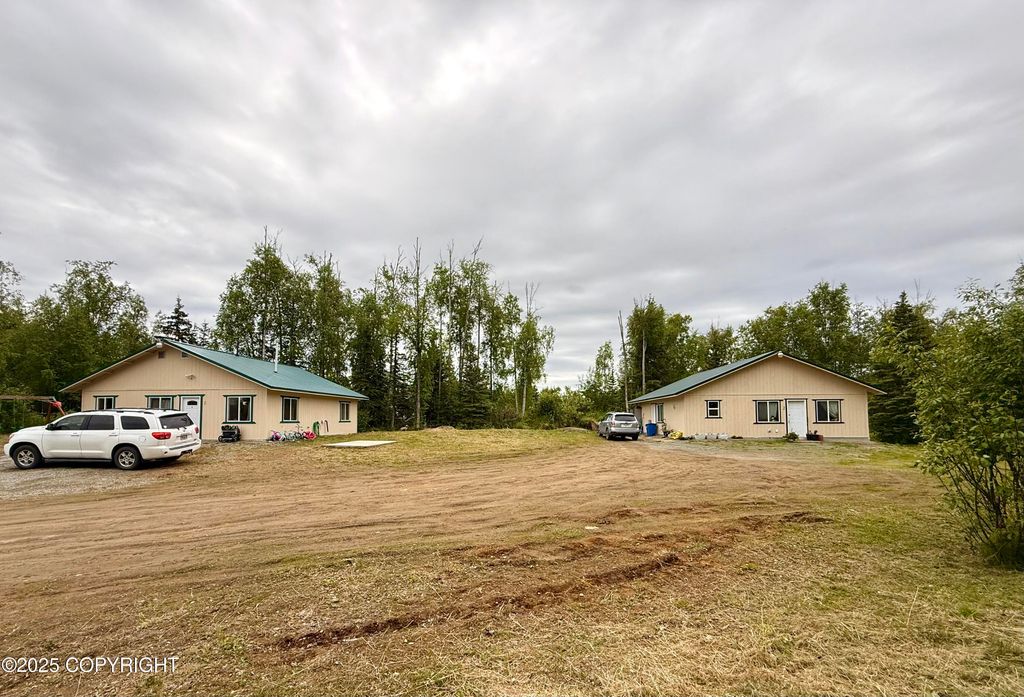 3502 S Johnsons Road, Wasilla, AK 99654