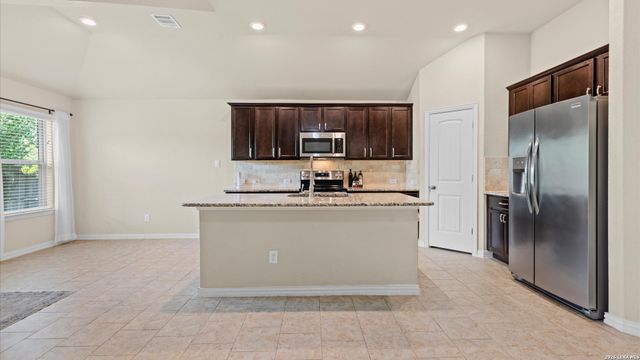 5646 Meadow Sky, New Braunfels, TX 78132