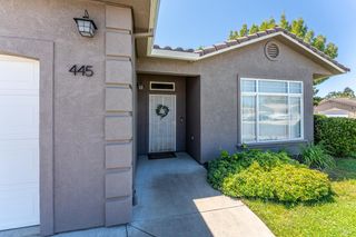 445 Briarwood Dr, Ukiah, CA 95482