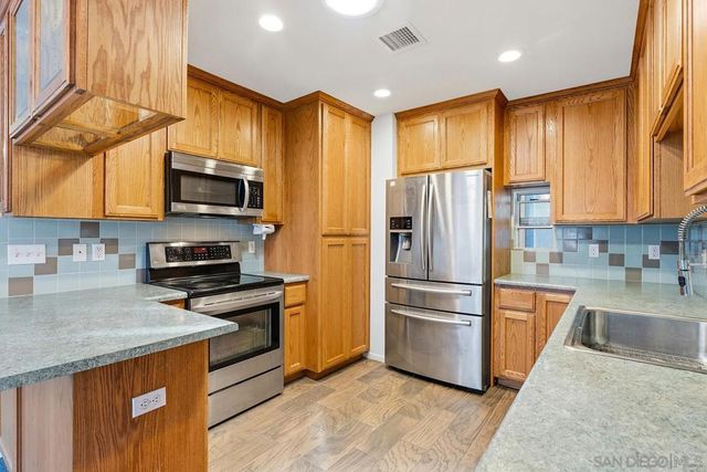 4914 Verde Drive, Oceanside, CA 92057