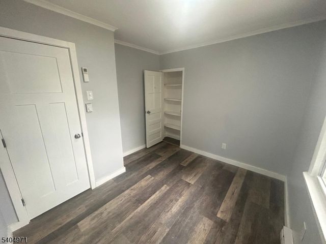 38 W River Styx Rd, Hopatcong Boro, NJ 07843