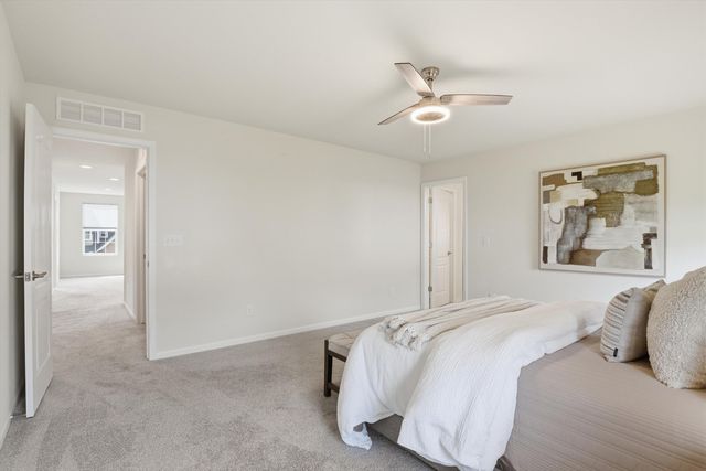 552 Wishing Tree Lane, Ann Arbor, MI 48108