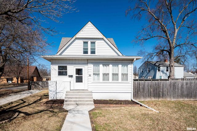 927 W LOUCKS Avenue, Peoria, IL 61604