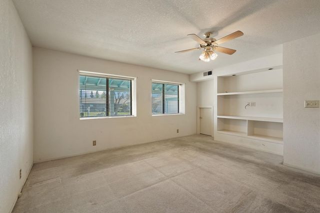 325 Lancaster Dr, Stockton, CA 95207