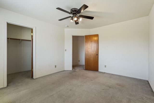 325 Lancaster Dr, Stockton, CA 95207