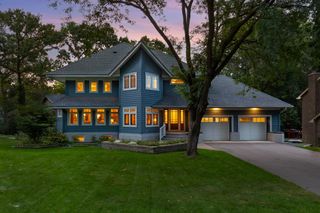 7291 Upper 136th Street W, Apple Valley, MN 55124