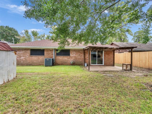 5115 Toho Drive, Houston, TX 77032