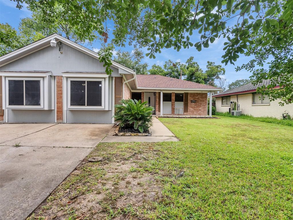 5115 Toho Drive, Houston, TX 77032