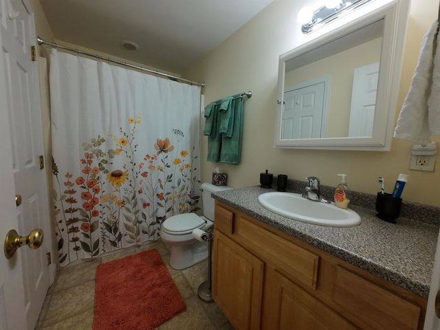 211 W Mitchell Street, Manchester, NH 03103