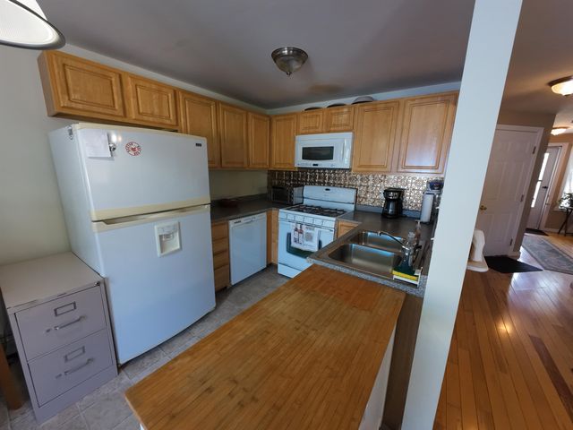 211 W Mitchell Street, Manchester, NH 03103