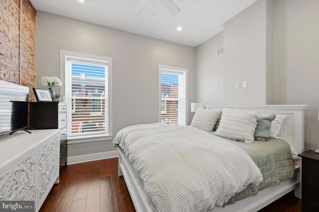 2513 S CLARION ST, Philadelphia, PA 19148