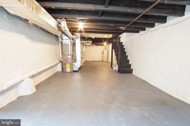 2513 S CLARION ST, Philadelphia, PA 19148