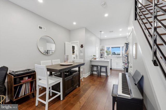 2513 S CLARION ST, Philadelphia, PA 19148