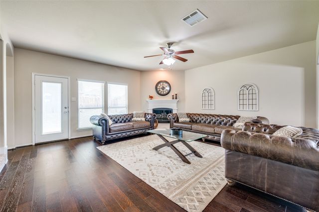 500 Cherry Spring Drive, Mckinney, TX 75072