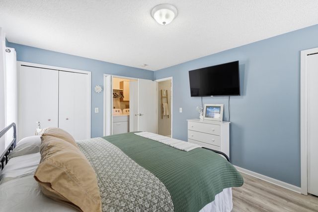 1048 Leroux Road 15, Muskegon, MI 49441