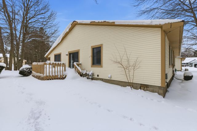 1048 Leroux Road 15, Muskegon, MI 49441