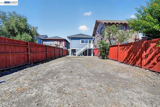 111 Garretson Ave, Rodeo, CA 94572