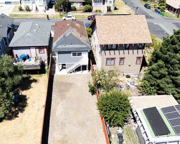 111 Garretson Ave, Rodeo, CA 94572