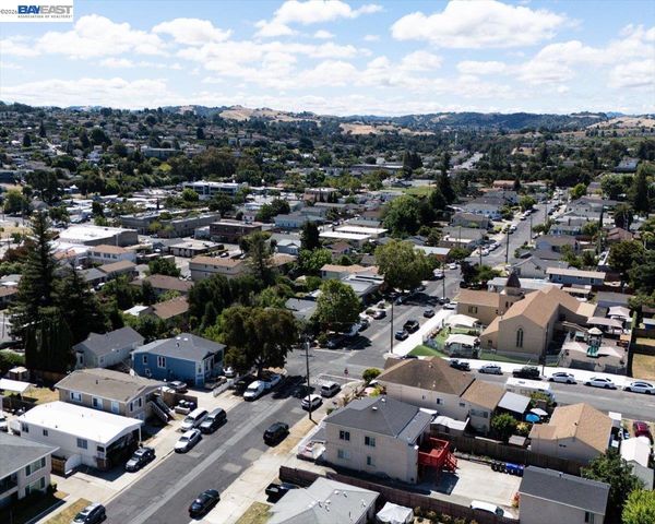 111 Garretson Ave, Rodeo, CA 94572