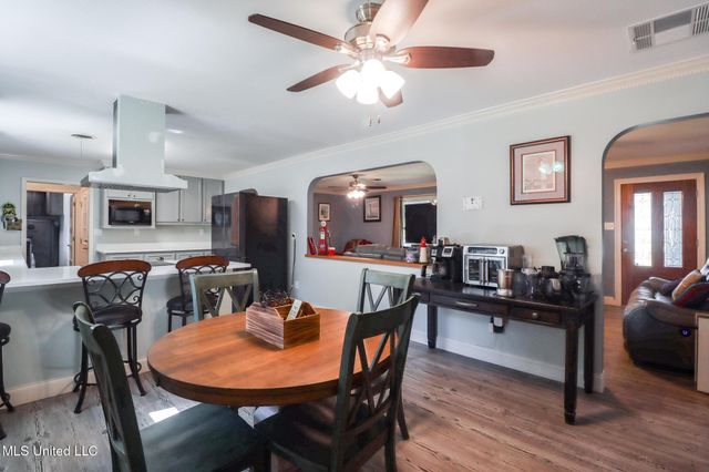 13074 John Road, Gulfport, MS 39503