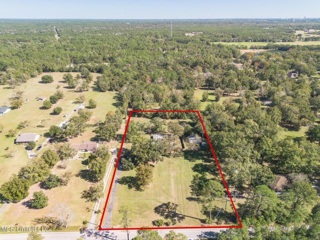 13074 John Road, Gulfport, MS 39503