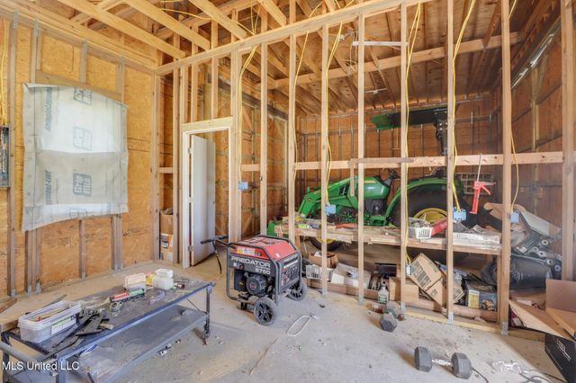 13074 John Road, Gulfport, MS 39503