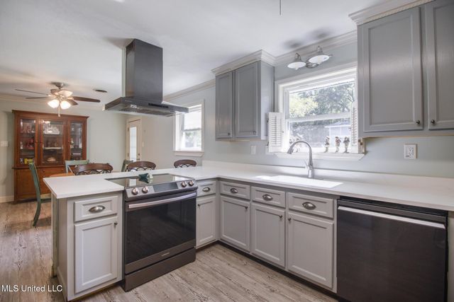 13074 John Road, Gulfport, MS 39503