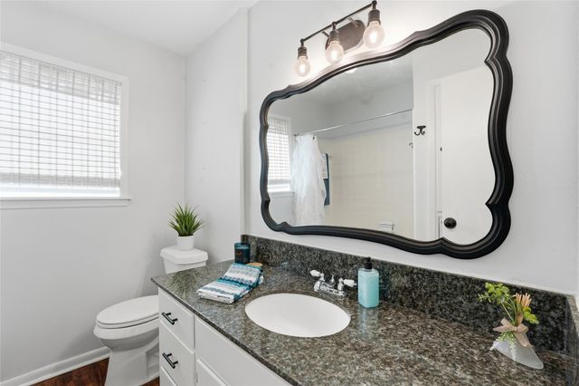 2412 Airline Drive, Brenham, TX 77833