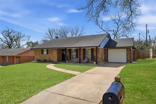 2412 Airline Drive, Brenham, TX 77833