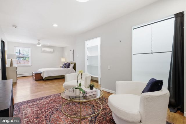 7702 CHELTENHAM AVE, Wyndmoor, PA 19038