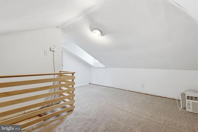 7702 CHELTENHAM AVE, Wyndmoor, PA 19038