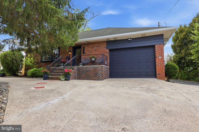 7702 CHELTENHAM AVE, Wyndmoor, PA 19038