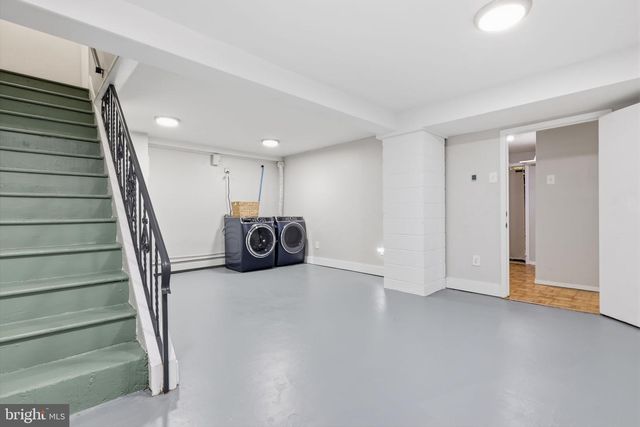 7702 CHELTENHAM AVE, Wyndmoor, PA 19038