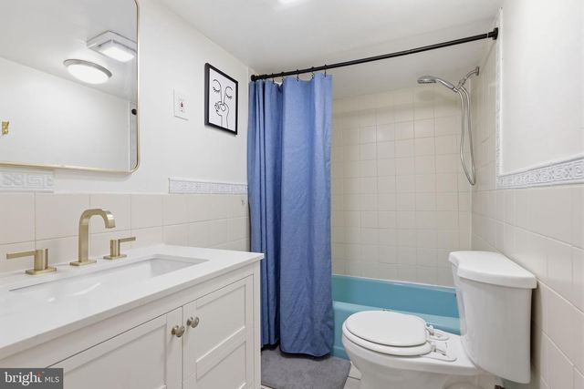 7702 CHELTENHAM AVE, Wyndmoor, PA 19038