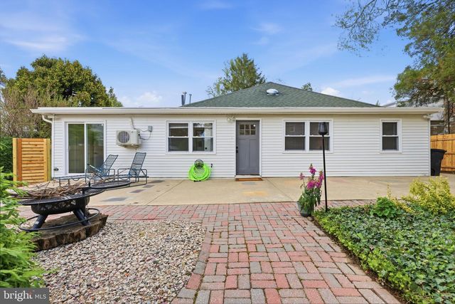 7702 CHELTENHAM AVE, Wyndmoor, PA 19038