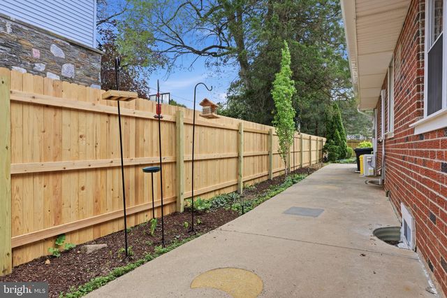 7702 CHELTENHAM AVE, Wyndmoor, PA 19038