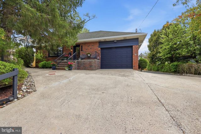 7702 CHELTENHAM AVE, Wyndmoor, PA 19038