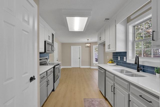2566 Briar Valley Way, Dacula, GA 30019
