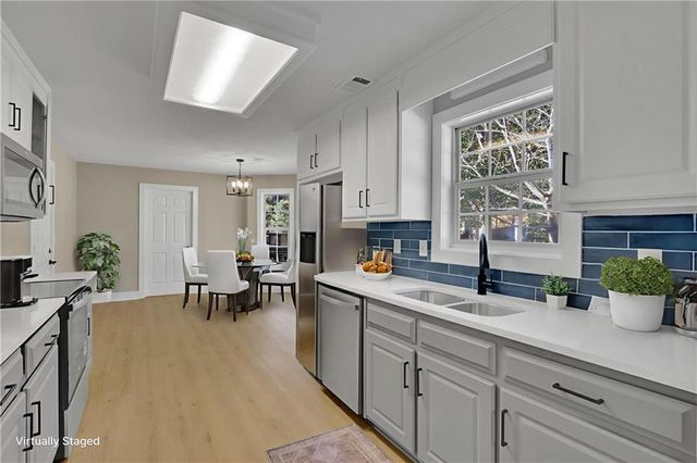 2566 Briar Valley Way, Dacula, GA 30019