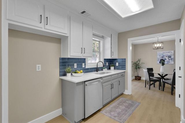 2566 Briar Valley Way, Dacula, GA 30019