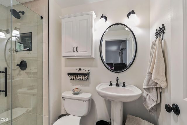 20341 Shahala Court, Bend, OR 97702