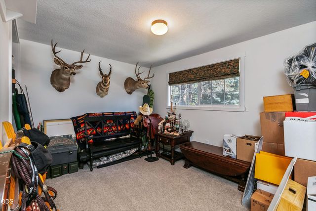 20341 Shahala Court, Bend, OR 97702