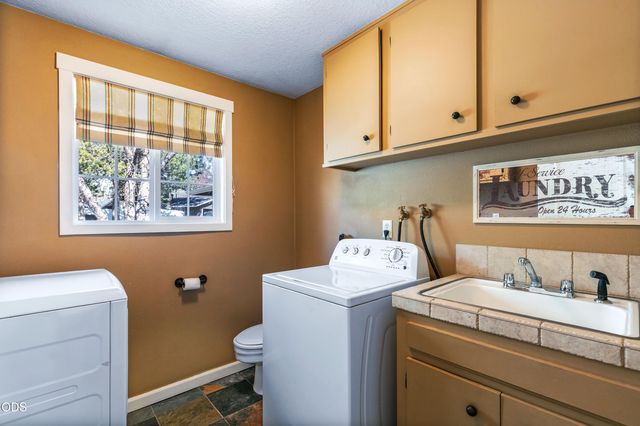 20341 Shahala Court, Bend, OR 97702