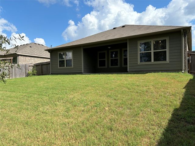 150 Valiant Ridge Trail, Magnolia, TX 77354