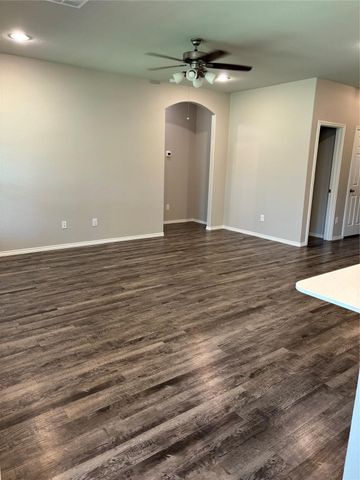 150 Valiant Ridge Trail, Magnolia, TX 77354