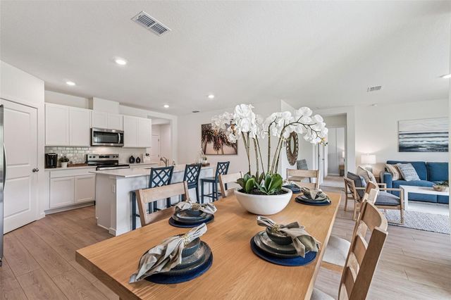 108 HEIRLOOM DRIVE, Ormond Beach, FL 32174