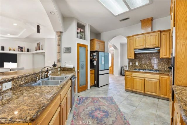 5307 Glacier Springs, Bakersfield, CA 93313